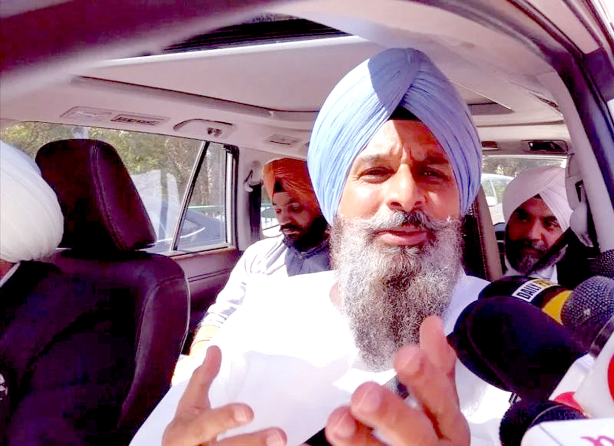 Hearing on Bikram Majithia's petition adjourned till 8;